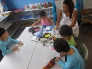 Montessori Classroom: children are confident and involved 1